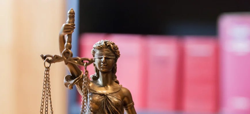 Justice des mineurs : bientôt un durcissement des