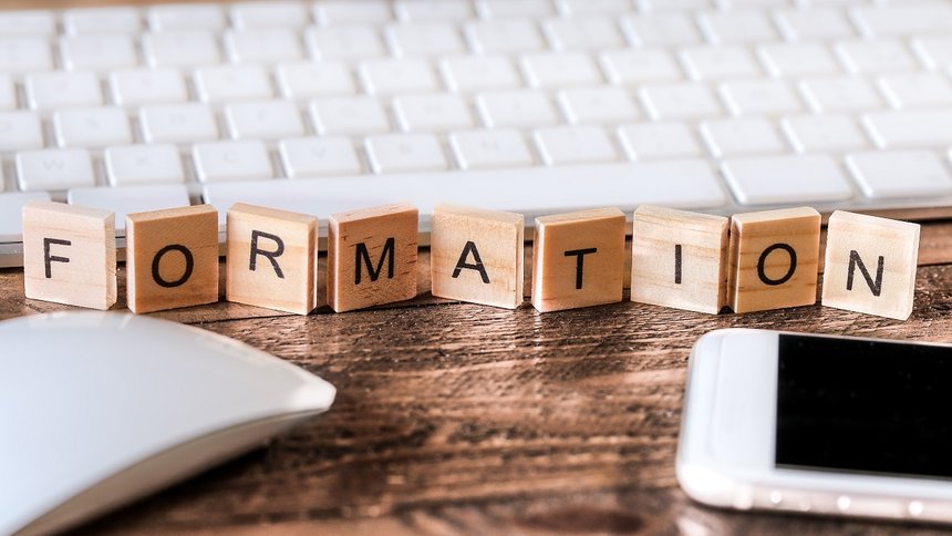 Lettres sur pieces en bois : formation