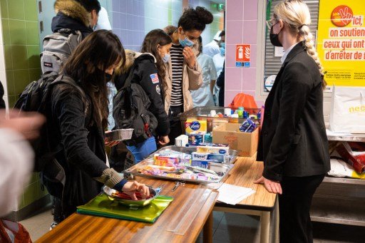 FRANCE-COVID19-SOLIDARITY-DISTRIBUTION OF FOOD AID TO STUD