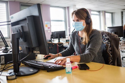 Plateforme d'écoute téléphonique