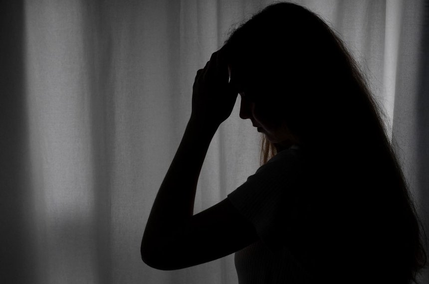 US-HEALTH-VIRUS-SUICIDE-ADOLESCENTS