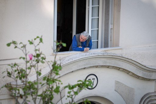 isolement personne âgée