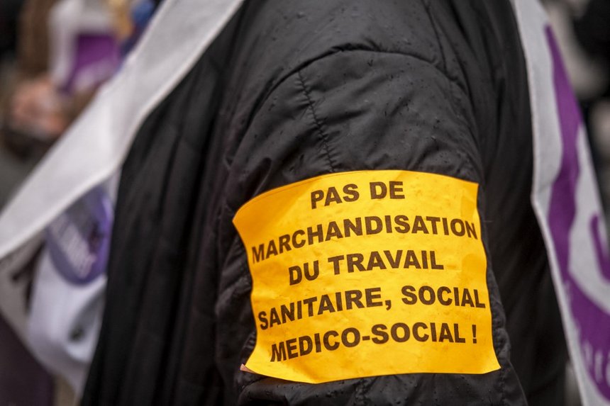grève travailleurs sociaux