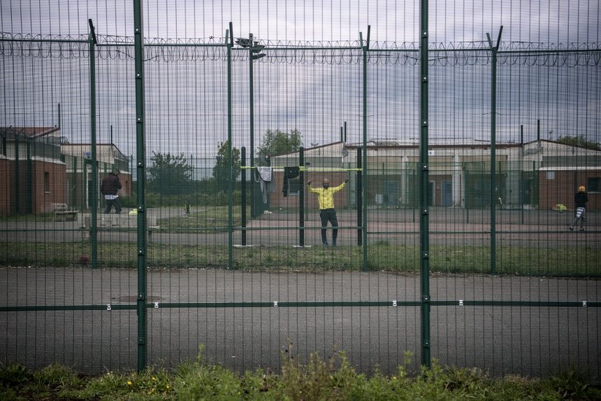 FRANCE-GOVERNMENT-MIGRANTS-REFUGEES-SOCIETY