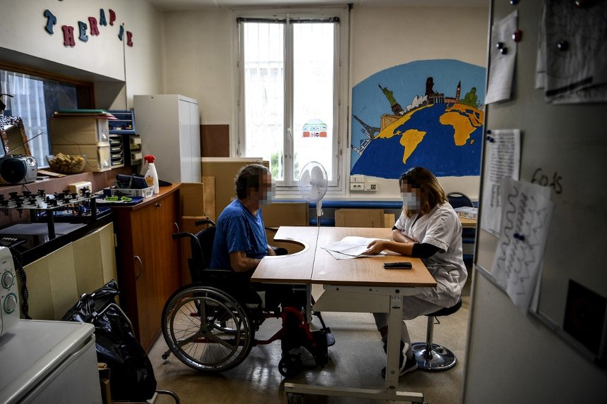 FRANCE-PRISON-HOSPITAL-HEALTH-VIRUS