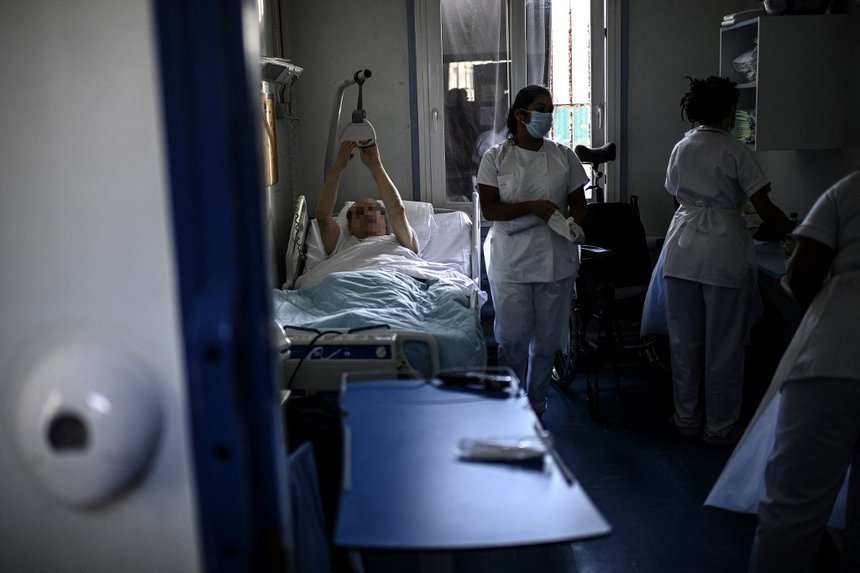 FRANCE-PRISON-HOSPITAL-HEALTH-VIRUS