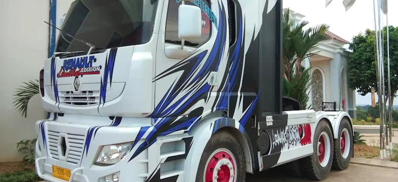 Des camions décorés insolites, réalistes, impertin
