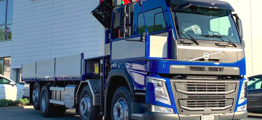 Camion-mystère : une grosse surprise dans la cabin