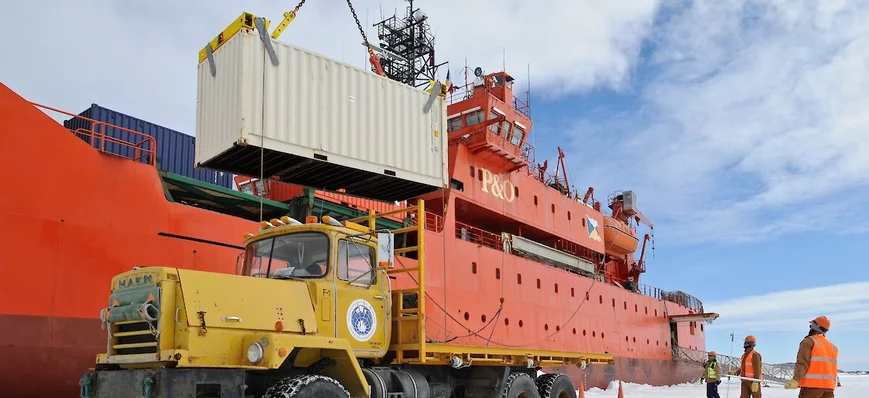 Des Mack en Antarctique : l’adieu aux armes