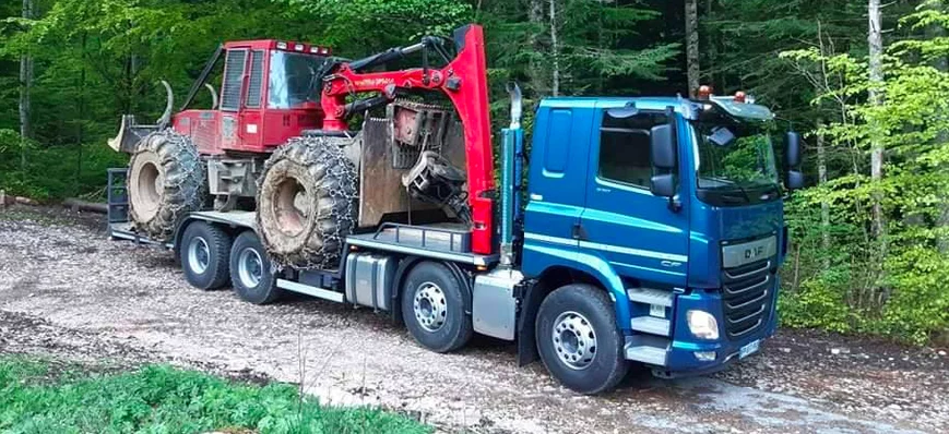 Camions porte-engins forestiers : en France aussi