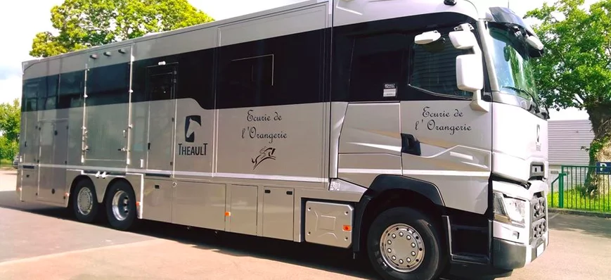 Un Renault T méconnaissable et quelques autres rem