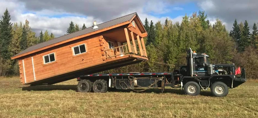 Transport de maisons : autres méthodes, ici et là