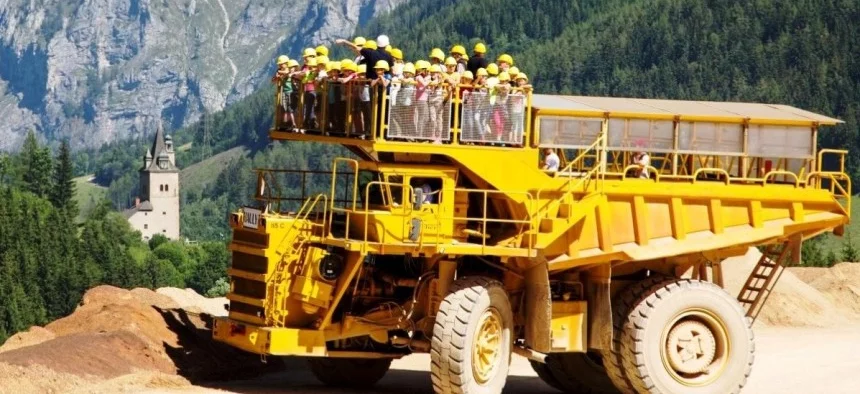 Camion-mystère : un dumper en mission (très) spéci