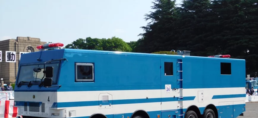 Camion-mystère : une « boîte à chaussures » sur ro