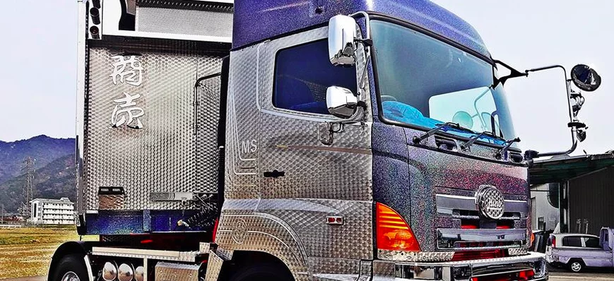 Camions de l’extrême : le tuning nippon
