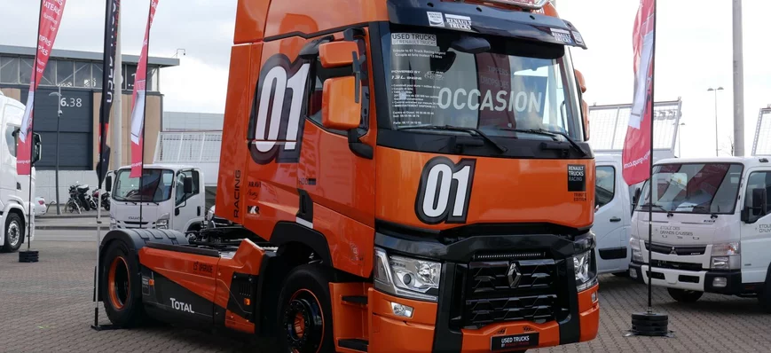 Renault propose le biocarburant "B100 exclusif" Cr
