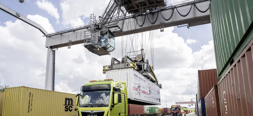 MAN teste un camion autonome dans des terminaux ra