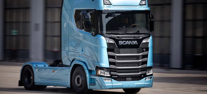 Scania lance une nouvelle série limitée V8 signée