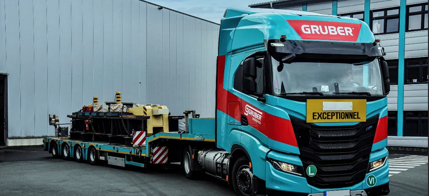 Iveco livre à Gruber des camions S-Way gaz pour le