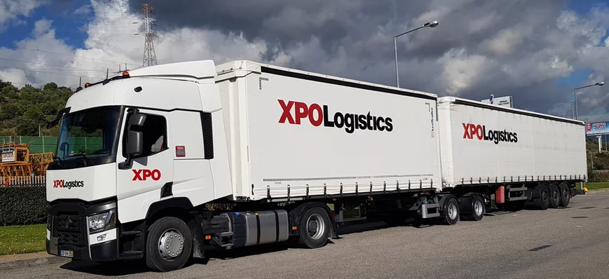 XPO Logistics lance un Renault T en 25,25 mètres a