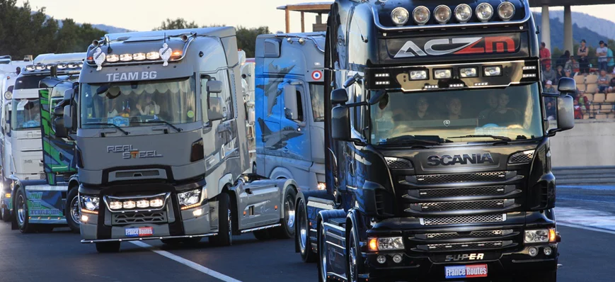 GP du Castellet : les tracteurs décorés participan