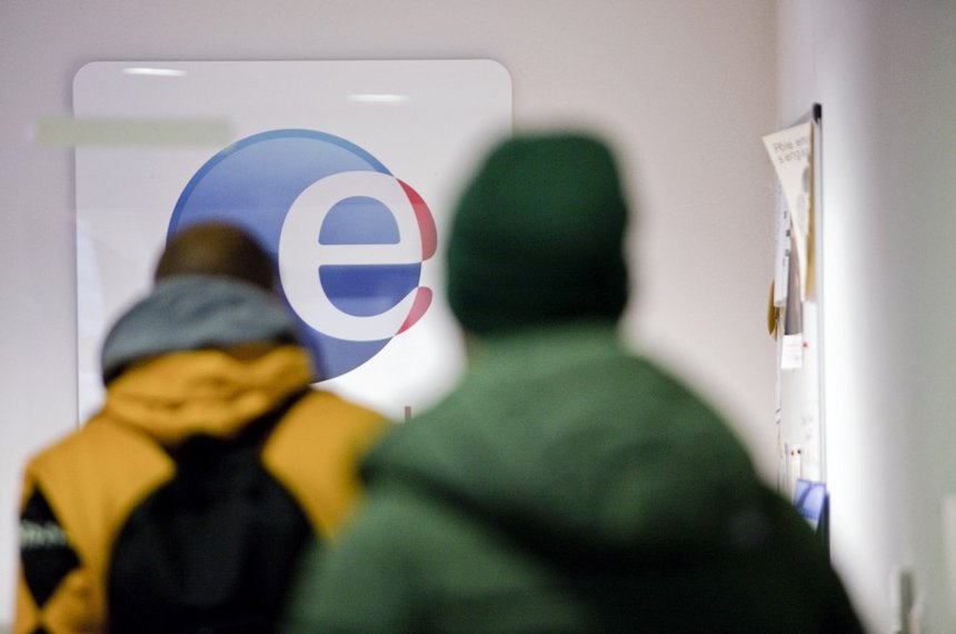 FRANCE-HAUTES-ALPES-GAP-EMPLOYMENT POLE-POLE EMPLOI