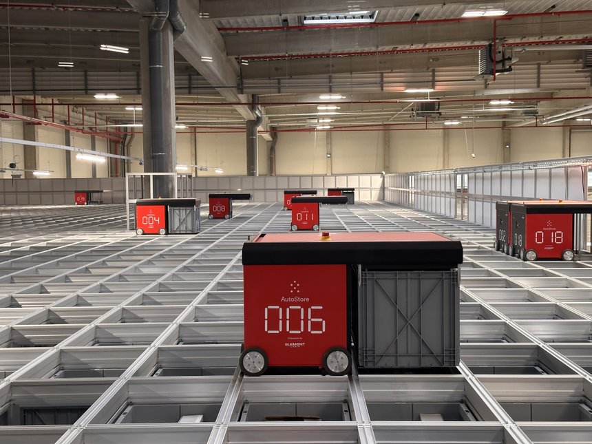 Robots AutoStore entrepôt Gamba Rota