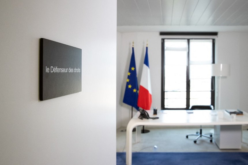 FRANCE-POLITICS-RIGHTS