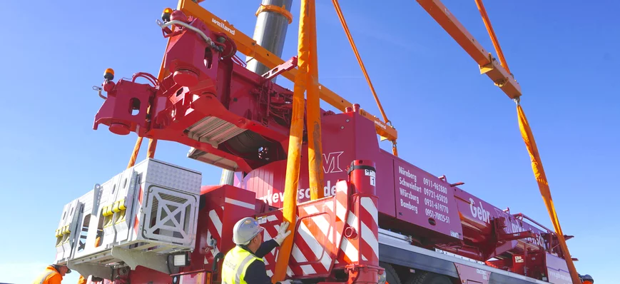 Élinguer une grue ? Le monde à l’envers ! Pas forc