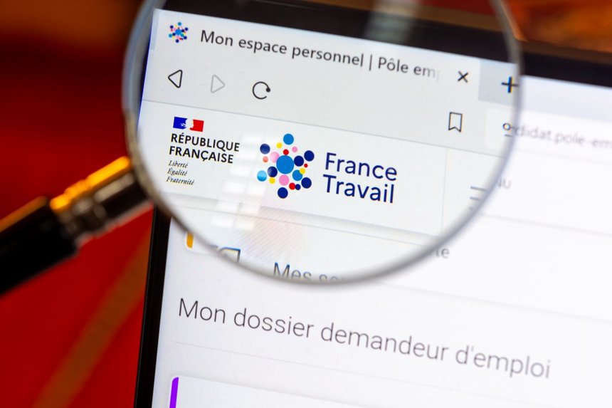 Coupes budgétaires Gouvernement France Travail insertion par l'activité économique insertion professionnelle précarité pauvreté chômage de longue durée