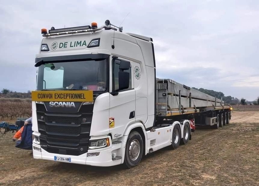 Transports De Lima Camion