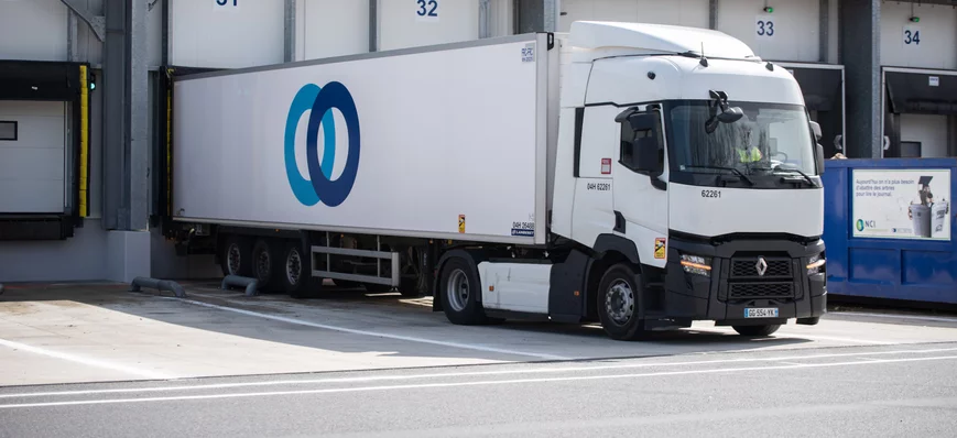 STEF maintient ses résultats en 2025 et accélère s