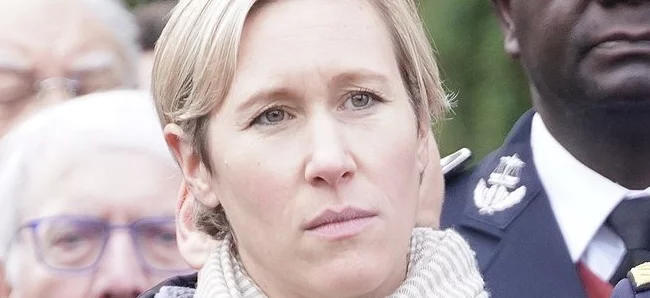 Qui est Laure Miller, qui prend la tête de la comm