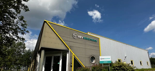 Rétrofit : REV Bus&Truck s’installe au Mans