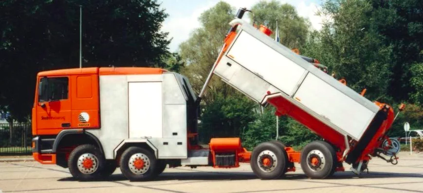Camion-mystère : mais qu’a-t-on voulu faire là ?