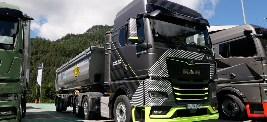 MAN lance le hTGX, un camion hydrogène à moteur th