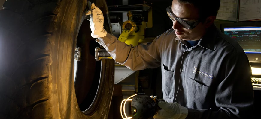 Michelin étend son offre de rechapage de pneus cam