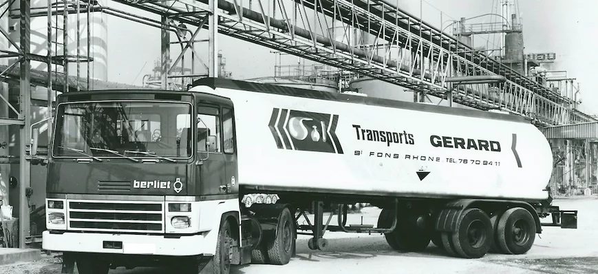 Camion-mystère : sur quel camion s’affaire ce méca