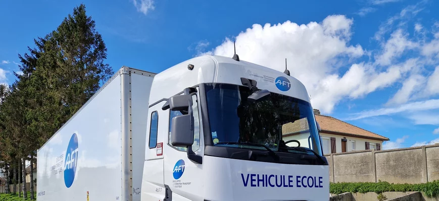 Europe : bientôt un permis camion accessible à l'â