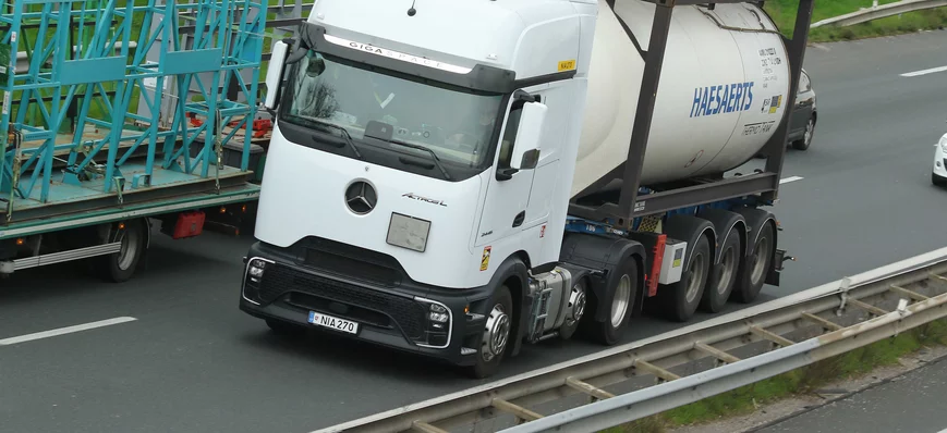 L'œil du truck spotter : le nouveau Mercedes Actro