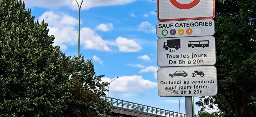 Véhicules motorisés : les zones à faibles émission