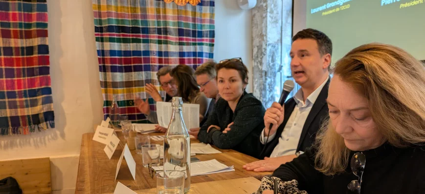 Droit à l'emploi : bientôt une loi ?