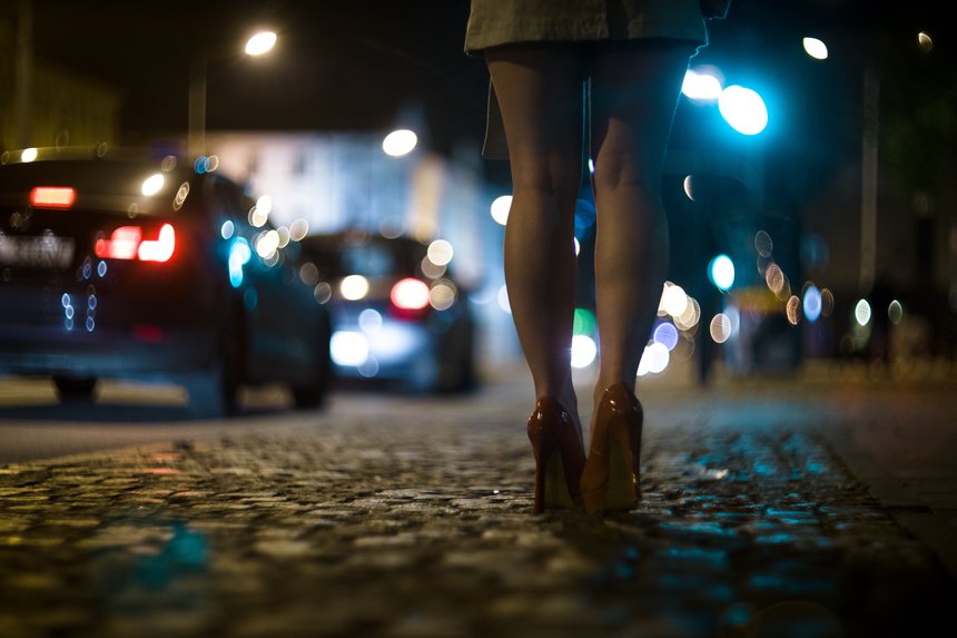 Parcours de sortie de prostitution : quelle réalité pour les associations ?