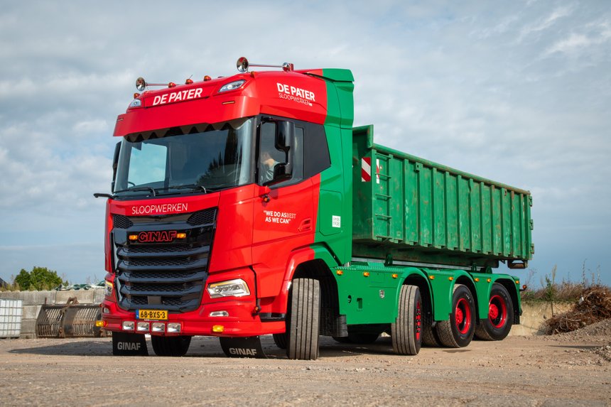 L'un des derniers camions Ginaf livrés ressemble à un Daf