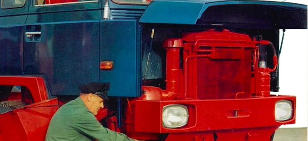 Camion-mystère : un tracteur à nul autre pareil...