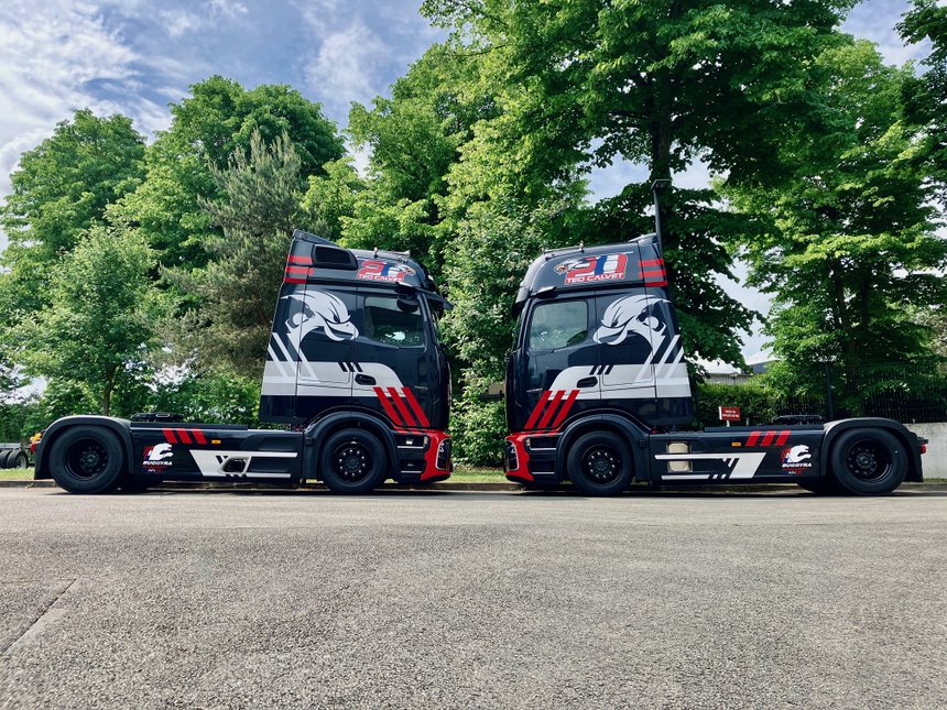 Deux Mercedes Actros L pour le team Buggyra