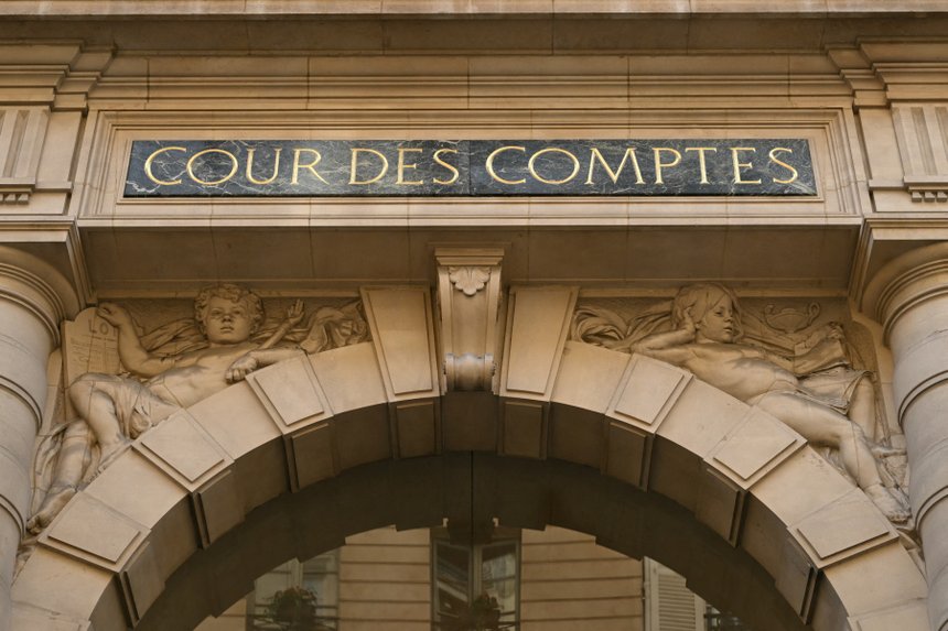 FRANCE-POLITICS-FINANCE