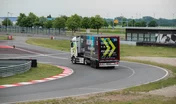 Avec l'eActros 600, Mercedes-Benz Trucks entre au livre Guinness des records