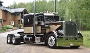 Un Peterbilt 359 en Finlande