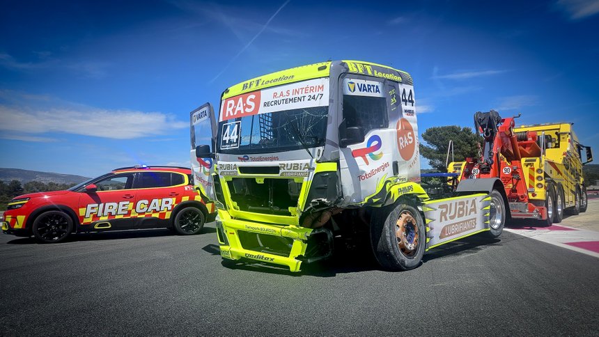 Un accident dès la première course pour le MAN #44 !